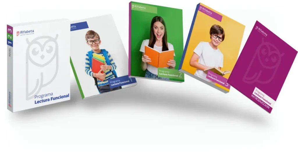 Conjunto de libros nivel 1 al 3 y manuales con portadas de colores y el logo del búho, diseñados específicamente para el entrenamiento en lectura funcional.