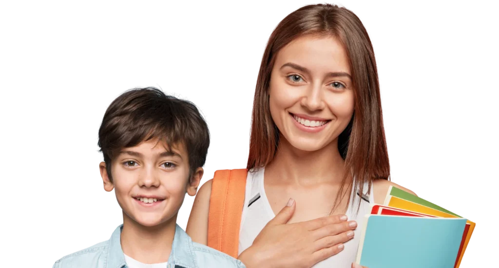 Una joven y un niño sonriendo con libros, junto al texto "Haz el Test de lectura", para el Programa Lectura Funcional de Alfabeta enfocado en TEA, TDA y FIL.